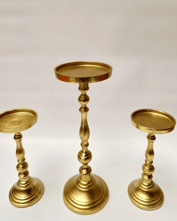 Set candelabros dorados para velones