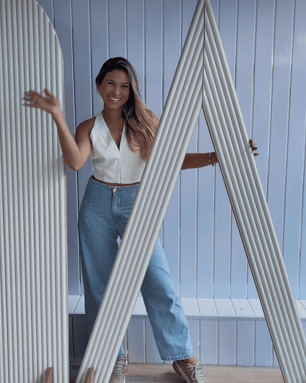 Estructura triangular acanalada